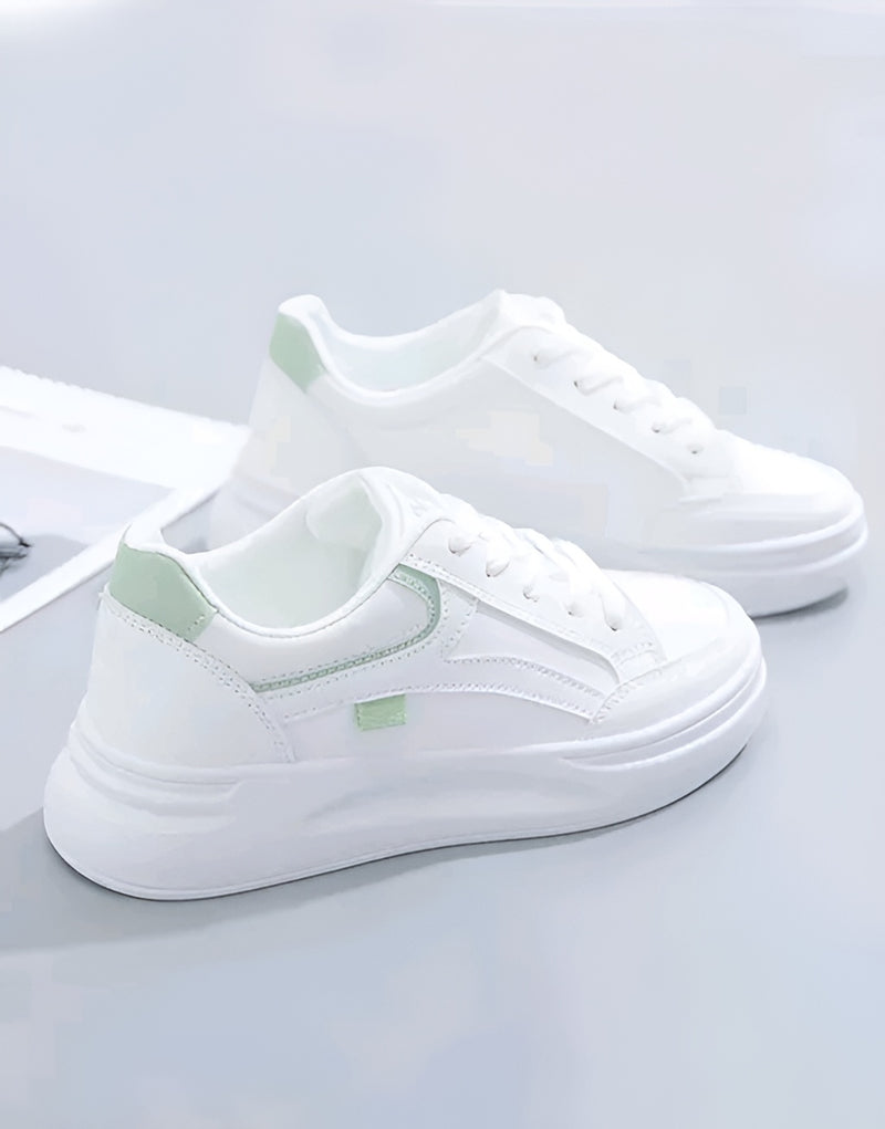White Casual Sneakers - Clean Girl Energy Daily 👟