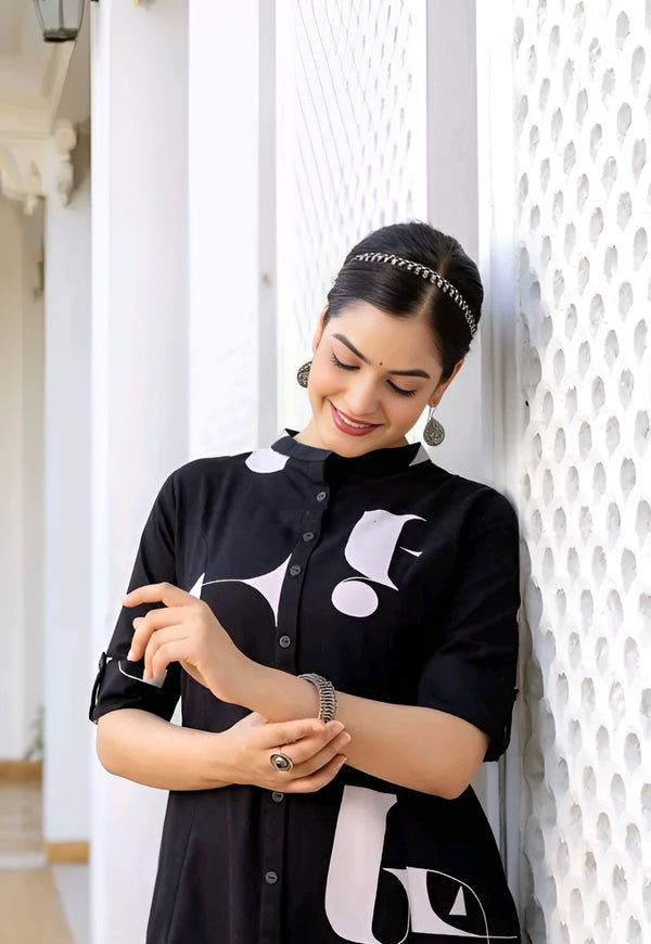 Black Floral Embroidered Kurta Set - Versatile Power Piece 🖤